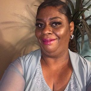 Meet your Posher, Erma